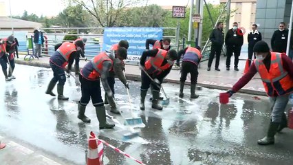 Cadde ve sokaklarda ‘korona’ temizliği
