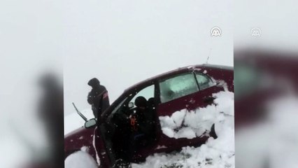 Ali Dağı'nda mahsur kalan vatandaş kurtarıldı - KAYSERİ