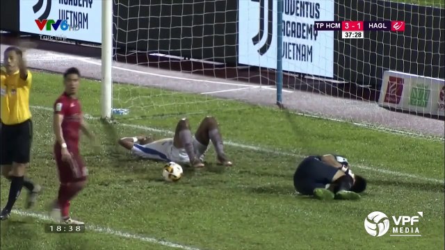 CLB TP. HCM - HAGL | Công Phượng lập cú đúp ở trận cầu 8 bàn thắng | Trận đấu kinh điển | VPF Media