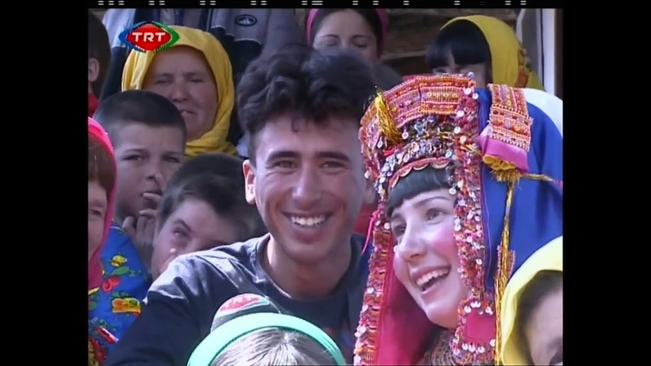 Bir Balkan Hüznü: Makedonya Bölüm 3 - Banu Avar - Sınırlar Arasında - Temmuz 2004