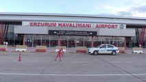 Erzurum Havalimanı'nda iç hat yolcularının seyahat izin belgesi için başvuruları başladı