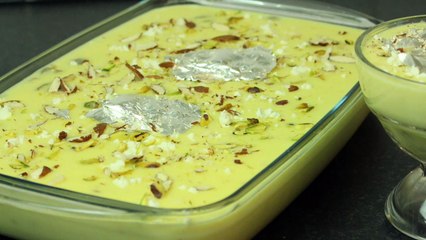 Download Video: SUJI KI KHEER (SEMOLINA DESSERT) *COOK WITH FAIZA*