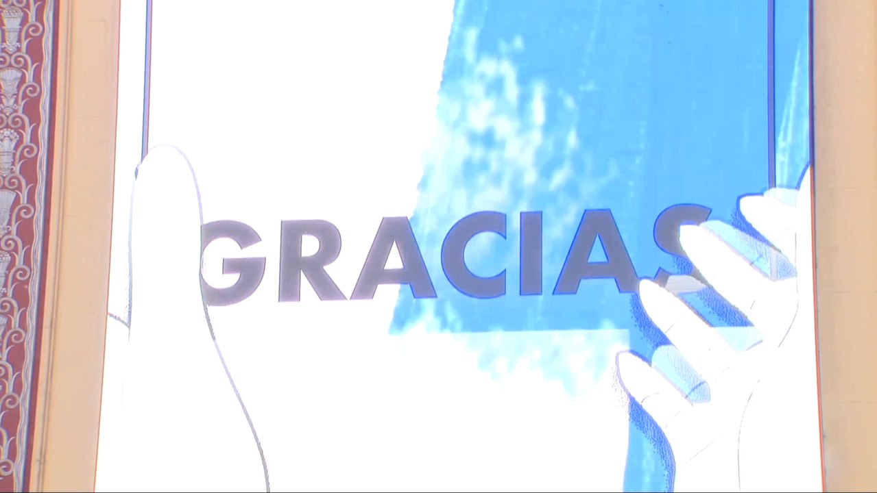 Las pantallas de Callao proyectan aplausos en homenaje a los sanitarios