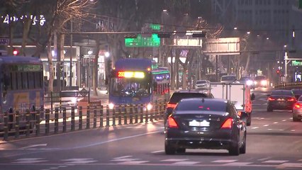 [날씨] 아침 쌀쌀, 낮 따뜻...큰 일교차 주의 / YTN