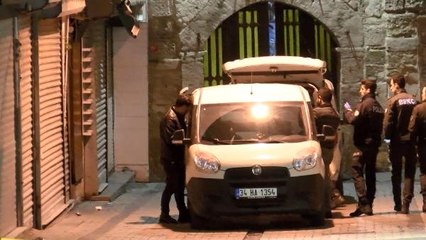 Fatih'te tarihi kapalı çarşıda kuyumcu soygunu