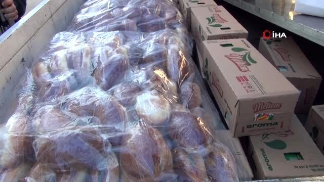 AK Parti Milletvekili Tuba Vural Çokal'dan sağlık çalışanlarına kahvaltı ikramı