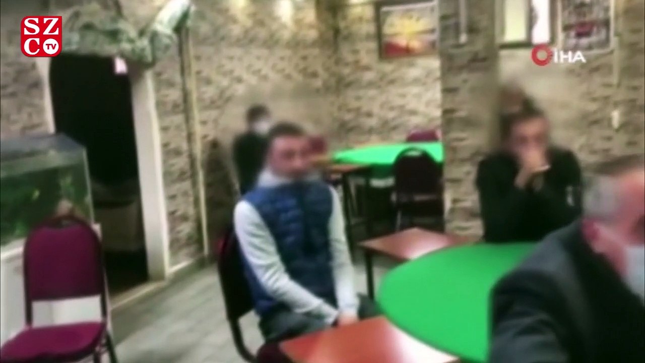 Polis kıraathaneleri bastı