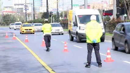 İSTANBUL'DA TOPLU TAŞIMA ARAÇLARINA KORONAVİRÜS DENETİMİ