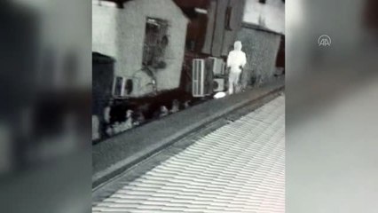 Kapalıçarşı'da kuyumcu soymaya çalışanlara bekçiler engel oldu