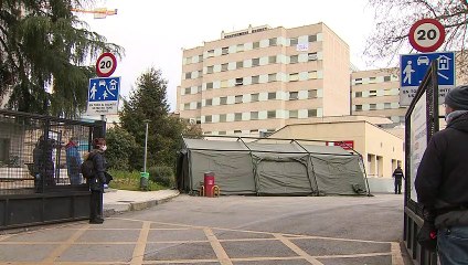 Médicos del Mundo monta un hospital de campaña en el Gregorio Marañón de Madrid