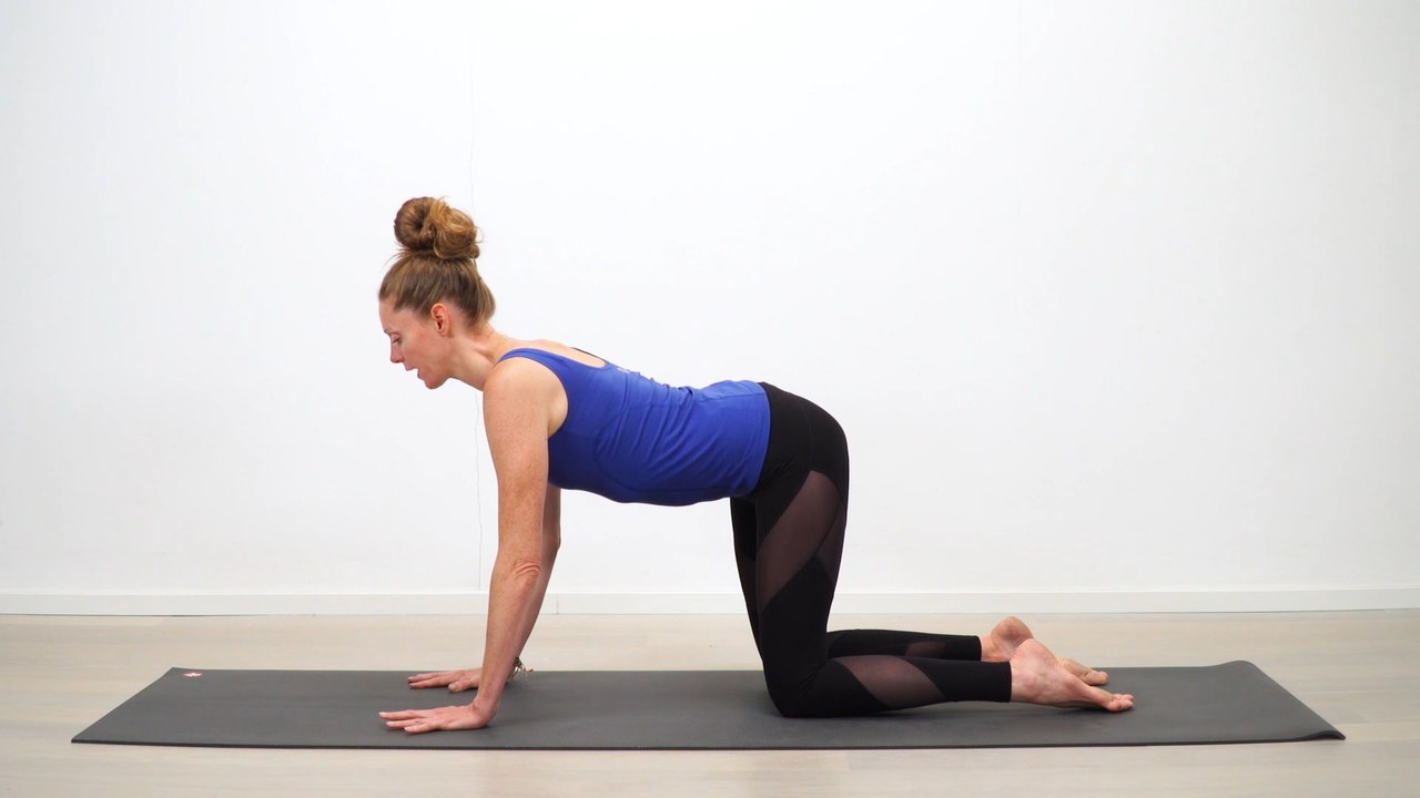 Yoga als Standard daheim: Schmerzen im unteren Rücken entgegenwirken