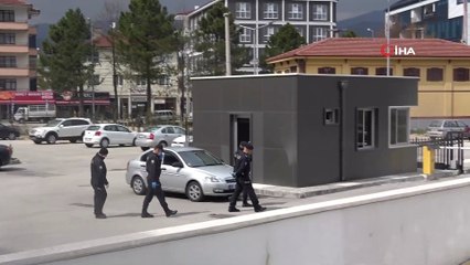 - Karantinada hakaret içerikli yayın yapan 3 öğrenci adliyeye sevk edildi