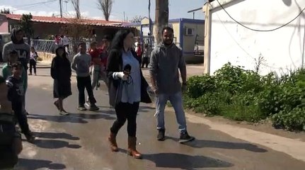 Απολυμάνσεις στον οικισμό Ρομά της Θήβας