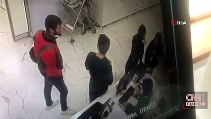 Genç kızların doktoru darp olayının görüntüleri ortaya çıktı