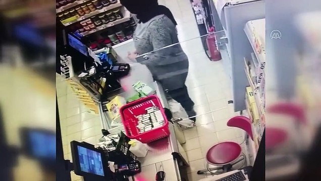 Küçükçekmece'de tıbbi maskeyle market soygunu - İSTANBUL
