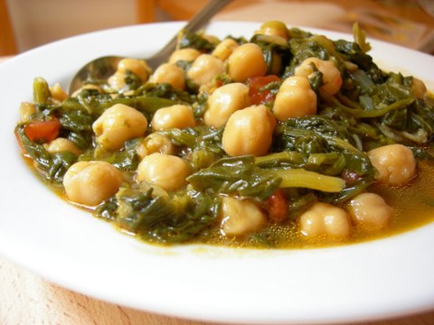 Potaje de garbanzos con espinacas: Simple y delicioso