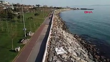 Caddebostan sahili yine kalabalık