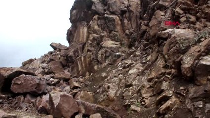 BATMAN Sason'da heyelan nedeniyle 25 köy yolu kapandı