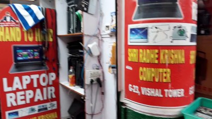 second hand laptops in good conditions at janak puri, vishal tower