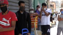 Venezolanos enfrentan crisis de coronavirus sin agua ni combustible