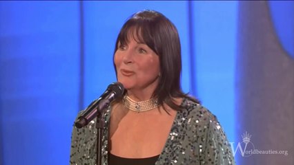 Xem lại 19 năm Dì Julia Morley công bố Hoa hậu Thế giới - Miss World - Vẻ đẹp của người phụ nữ quyền lực