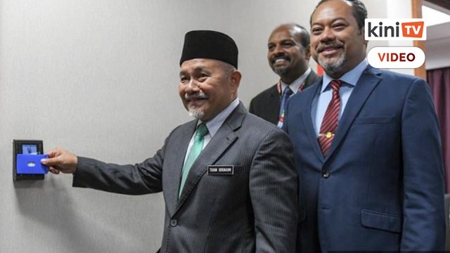 'Mewa' bermaksud bodoh: Tuan Ibrahim kata masih bincang