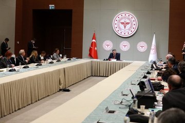Son Dakika: Koronavirüs Bilim Kurulu ilk kez video konferans yöntemiyle toplanacak
