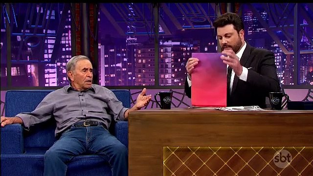 (12+) Entrevista de Ivo Holanda das câmeras escondidas no The Noite com Danilo Gentili (12/03/2020) (13/03/2020 - 01h05) | SBT 2020