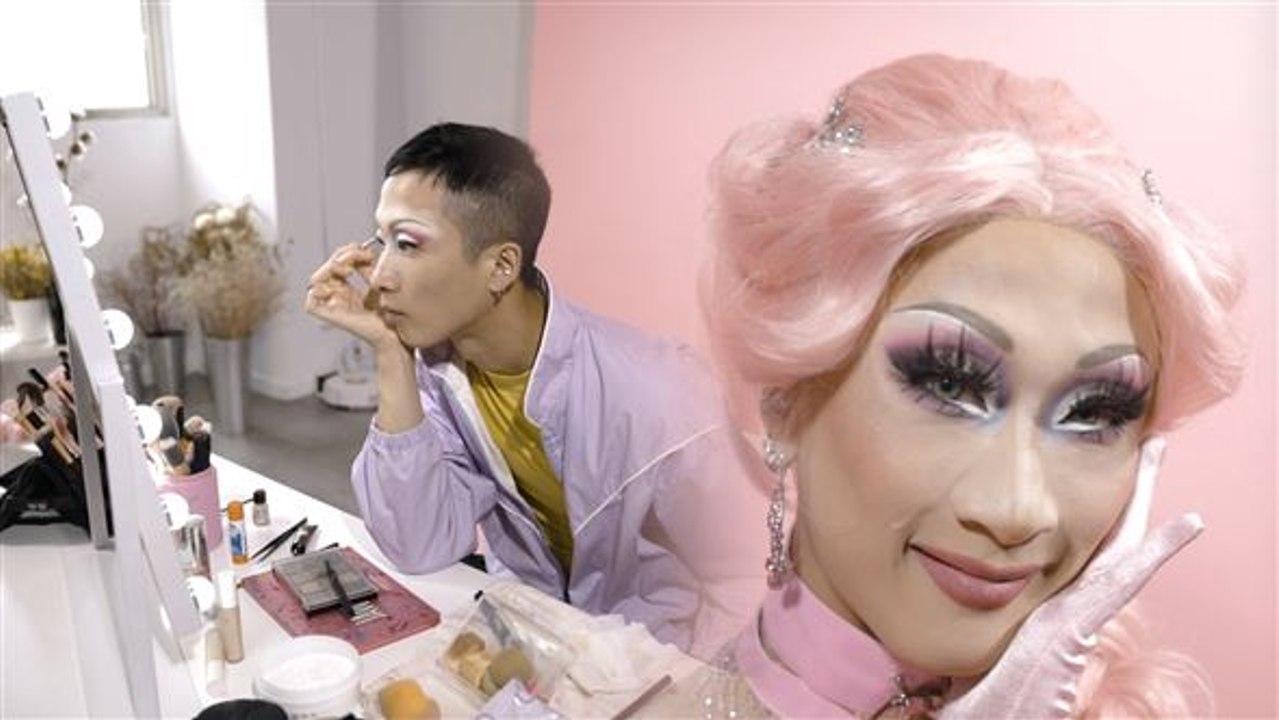 Was es heißt, sich  zu lieben, mit nymphia wind