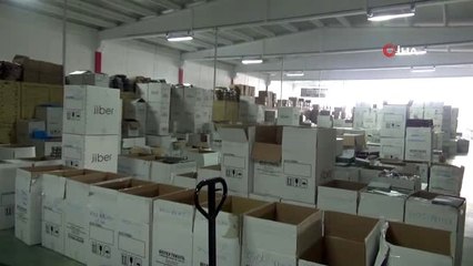 Sağlık çalışanlarına bir destek de giyim firmasından geldi