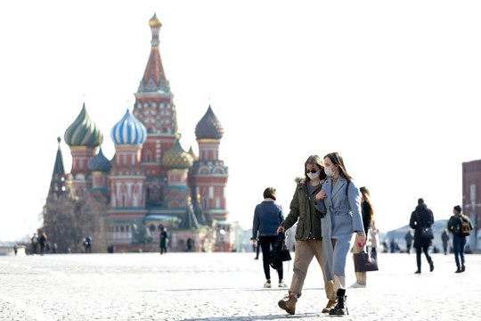 Moskova'da koronavirüs hastanesinde solunum cihazına bağlı hastaların yüzde 40'ı 40 yaşın altında