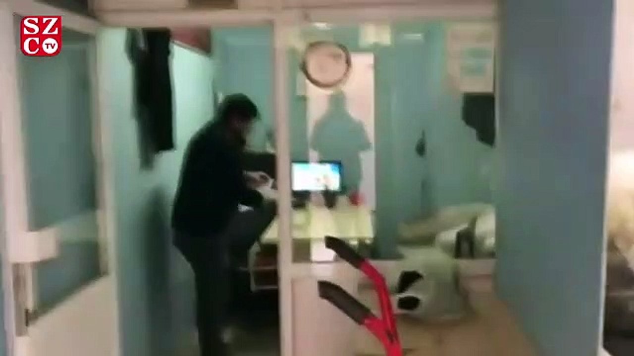 Maske fırsatçılarına polis baskını