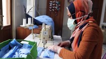 Sağlık çalışanları gönüllü maske üretiyor - ELAZIĞ