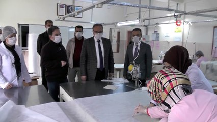 Besni’de maske üretimi başladı