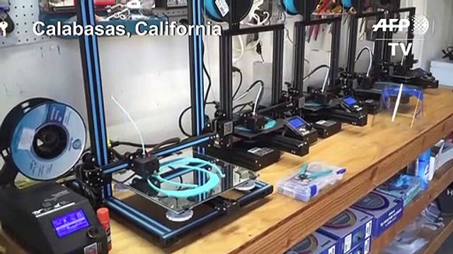 Coronavirus: 3D printing enthusiast makes face shields for medical staff