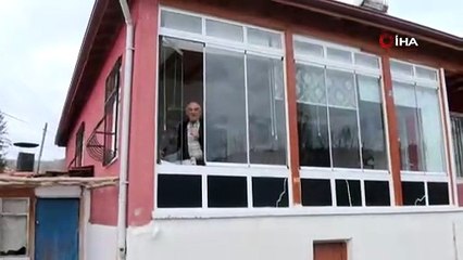 Bu köy kendi kendini karantinaya aldı