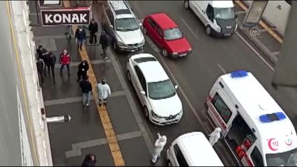 Ülkesine dönemeyen Çinli turist Kovid-19 tedbirleri sebebiyle gözetim altına alındı