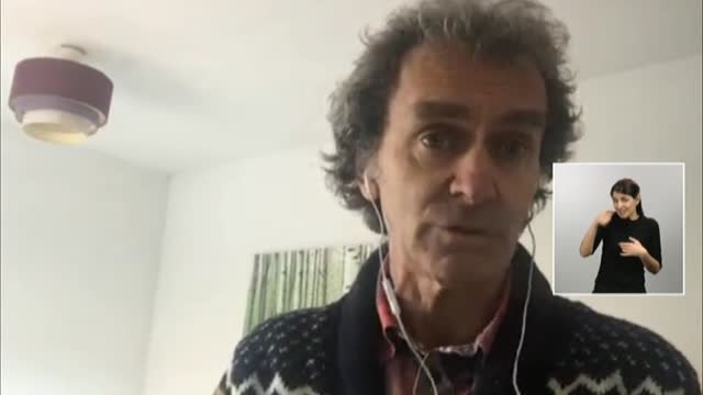 Fernando Simón reaparece por videoconferencia, con buen aspecto tras dar positivo en Covid-19, y destaca que las medidas están teniendo poco a poco el efecto deseado y no tiene sentido plantear más