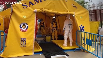 COVID-19: "Ваши руки бессонны и святы"