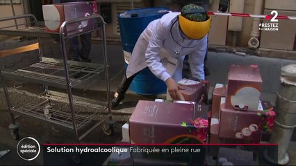 Paris : une fabrique de gel hydroalcoolique à ciel ouvert
