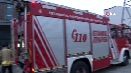 Sancaktepe'de iş yerinde korkutan yangın