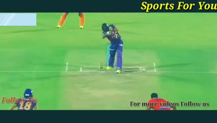 Top 14 Bats Broken Deliveries in Cricket Ever_Bat Broken in Cricket..