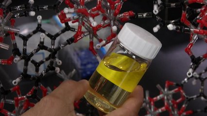 화학산업 필수 '수소화 반응'...상온에서도 가능 / YTN