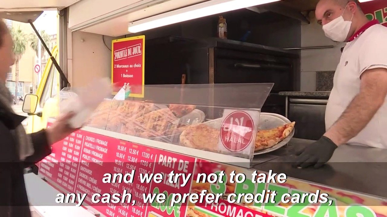 Pizza trucks, a staple in Marseille, open despite COVID-19 lockdown