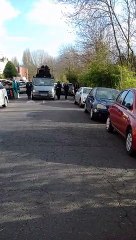 un orthodox social distancing 1