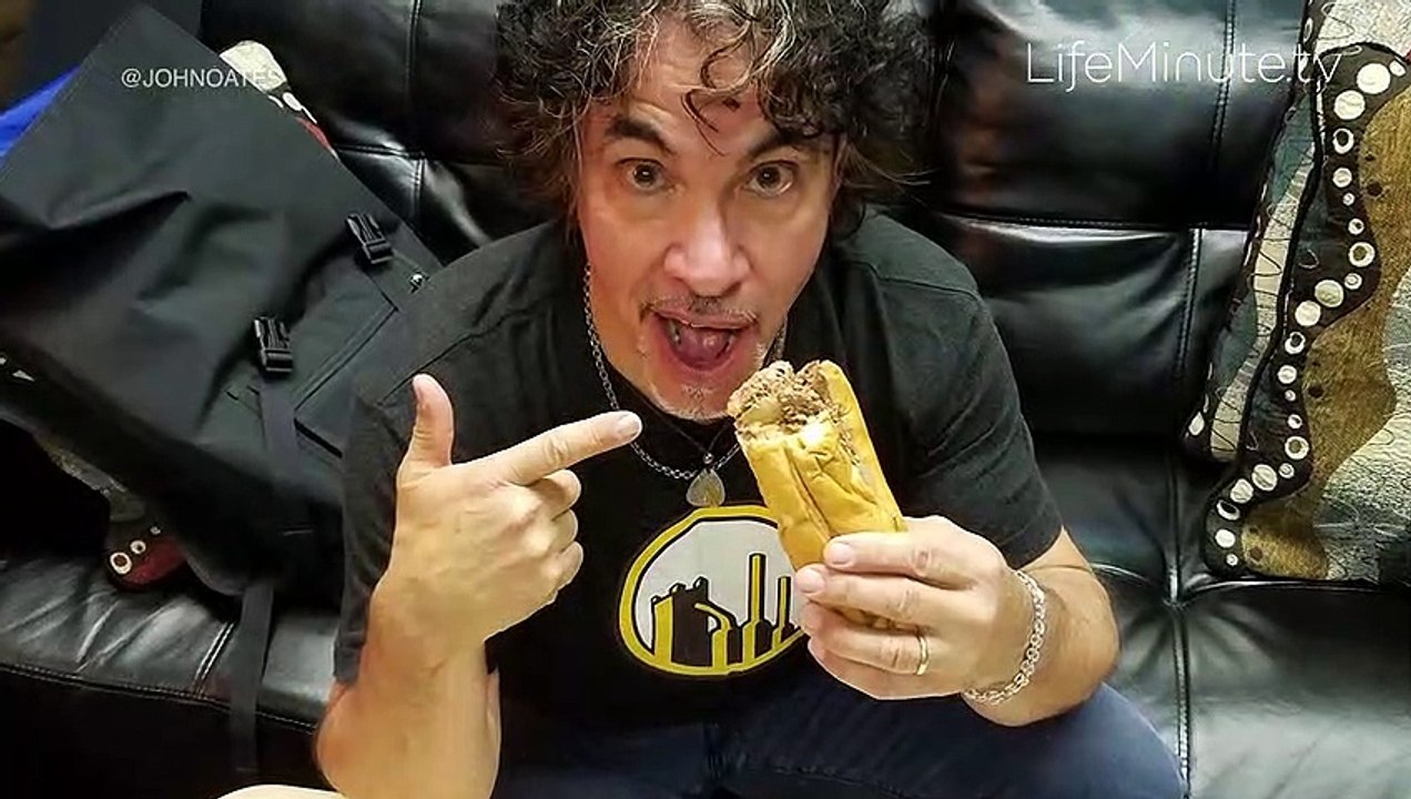 Celebs Fave Comfort Food: John Oates, Kate Walsh Spill Their Fave Comforting Eats