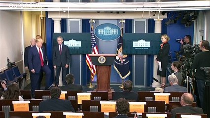 Trump: "Ci aspettano settimane difficili"