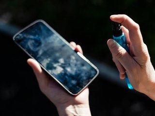 Keimschleuder Smartphone: So reinigen Sie es richtig