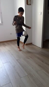 U9 - Aidel Issam - Concours jongles papier toilettes