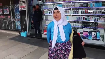 Evine dön diyen polise, 'İyilik ve güzellik partisi kuracağım' dedi
